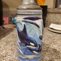 Shamu SeaWorld Collectors Stein