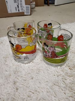 Vintage McDonalds Garfield Cups