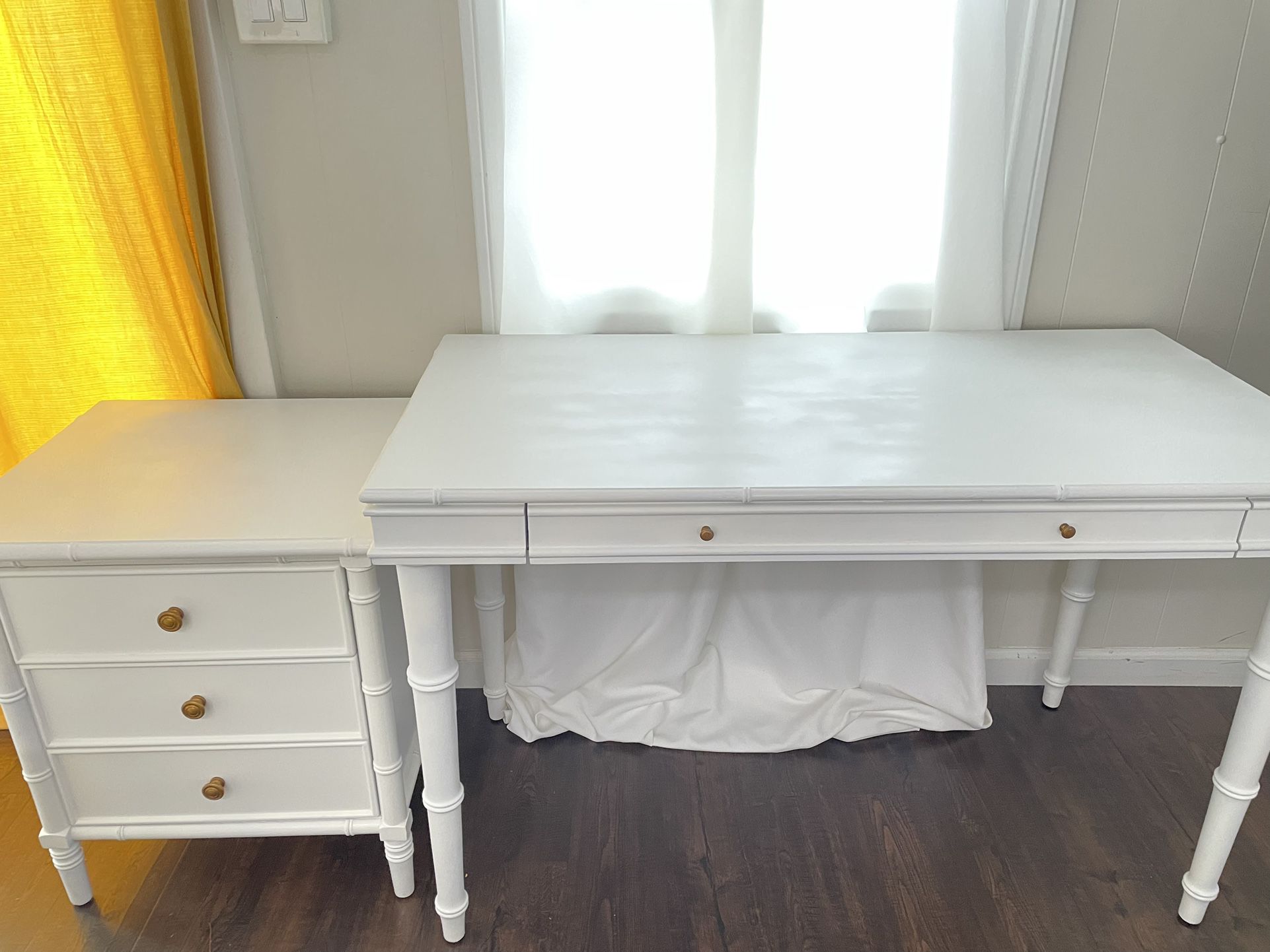 White Desk And Table Set