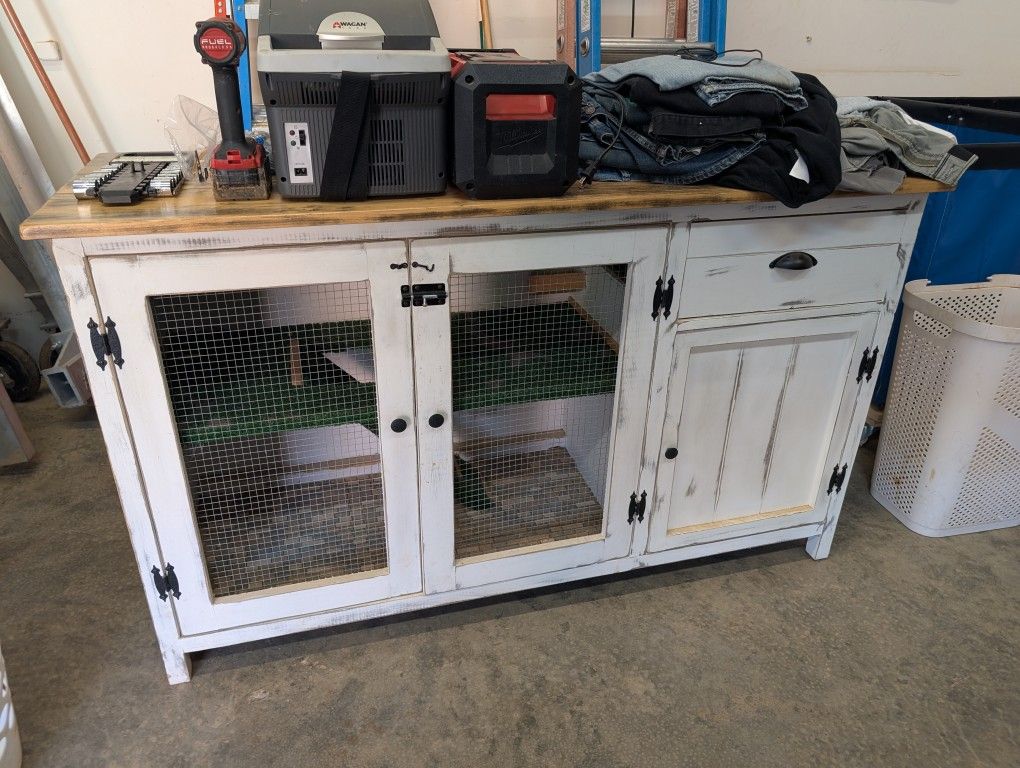 Handmade Hutch - Rabbit Cage