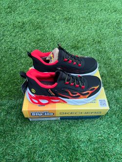 Boys sketchers