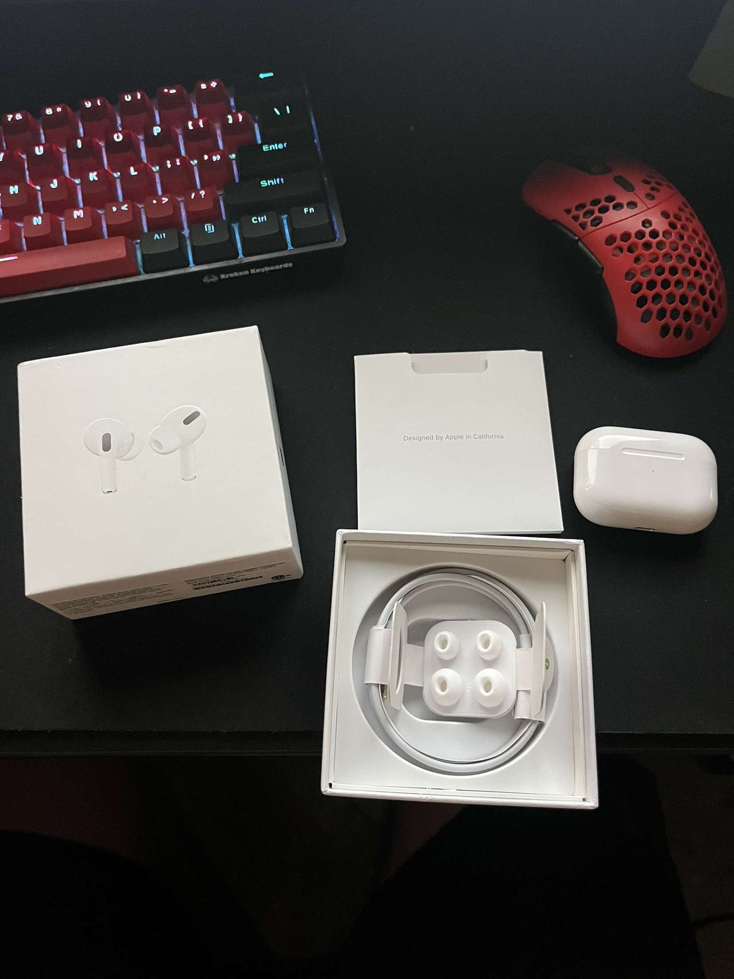AirPod Pros Gen 1!! (MagSafe Charger Included)