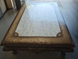 Big, beautiful coffee table.