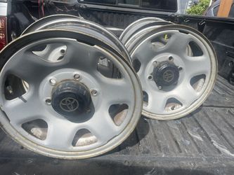 Toyota Tacoma R15 Wheels