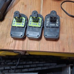 3 non-working Ryobi 18v batteries
