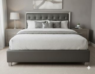 ✨ Glam Light-Up Queen Headboard – Only $70 ✨