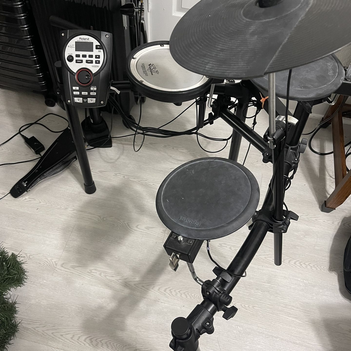 Roland Electric Drum Set TD-11