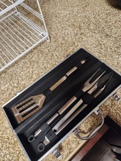 Grilling tools