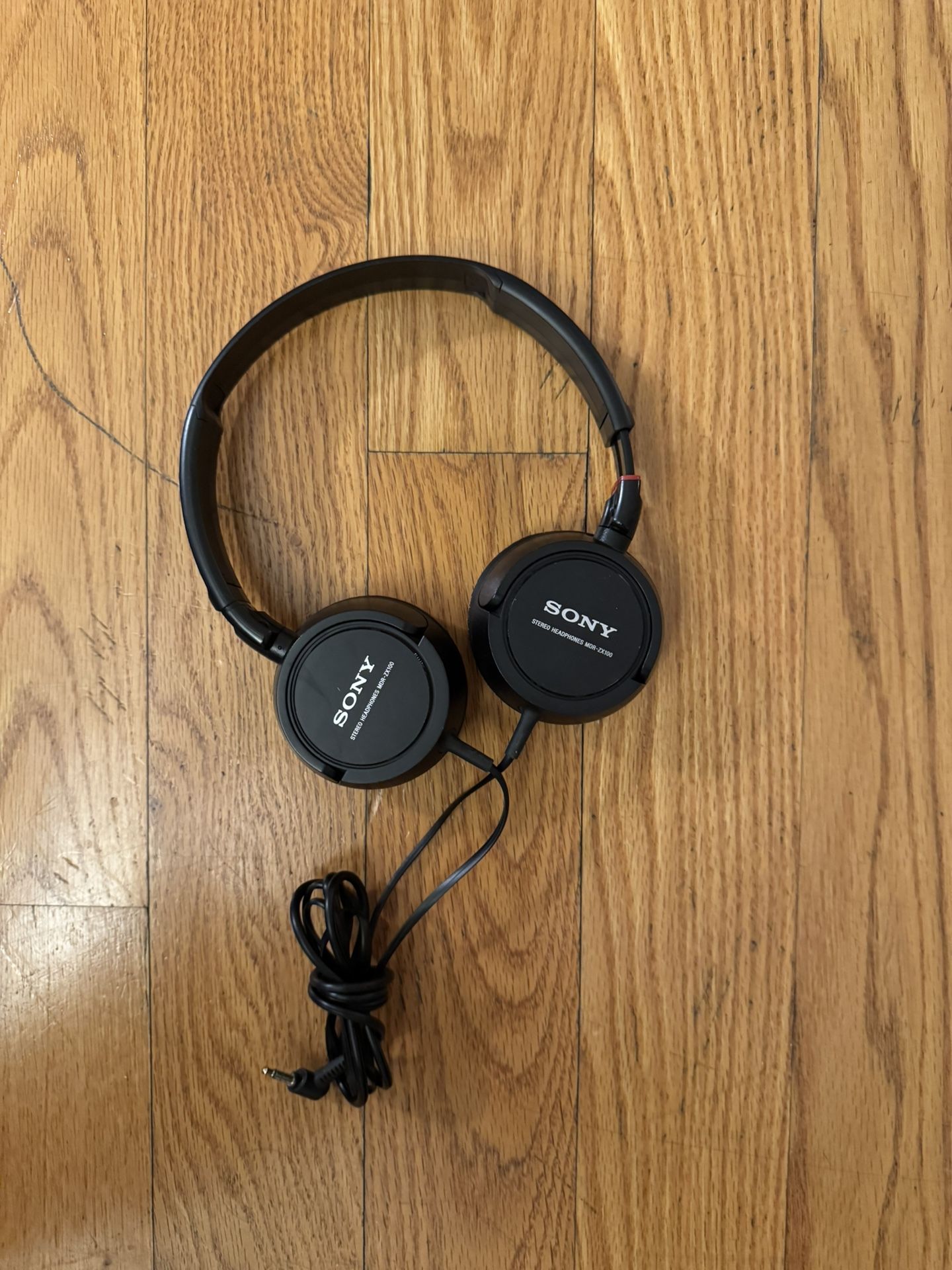 Sony Headphones Over Ear 