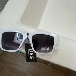 Women’s designer shades
