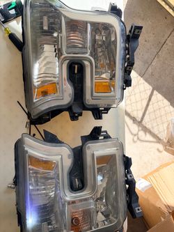 2 Headlights for Ford f150 $100