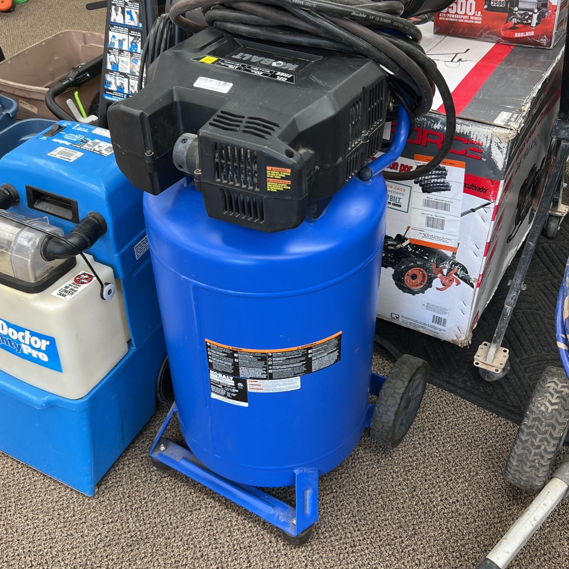 Kobalt LK20175 20 Gallon Air Compressor for Sale in Glendale, AZ OfferUp