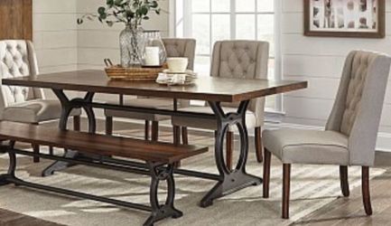 Dining table set