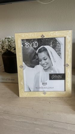 New Frame 8x10 Wedding Gift