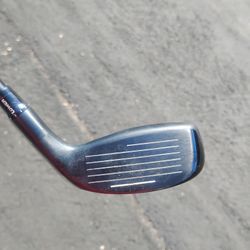 Golf Clubs! Left Handed Taylormade GAPR 4 Hybrid!