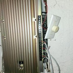 Bose built invisible amplifier 3 room PN-175461-02