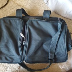 Ricardo Beverly Hills bag /carry Luggage 