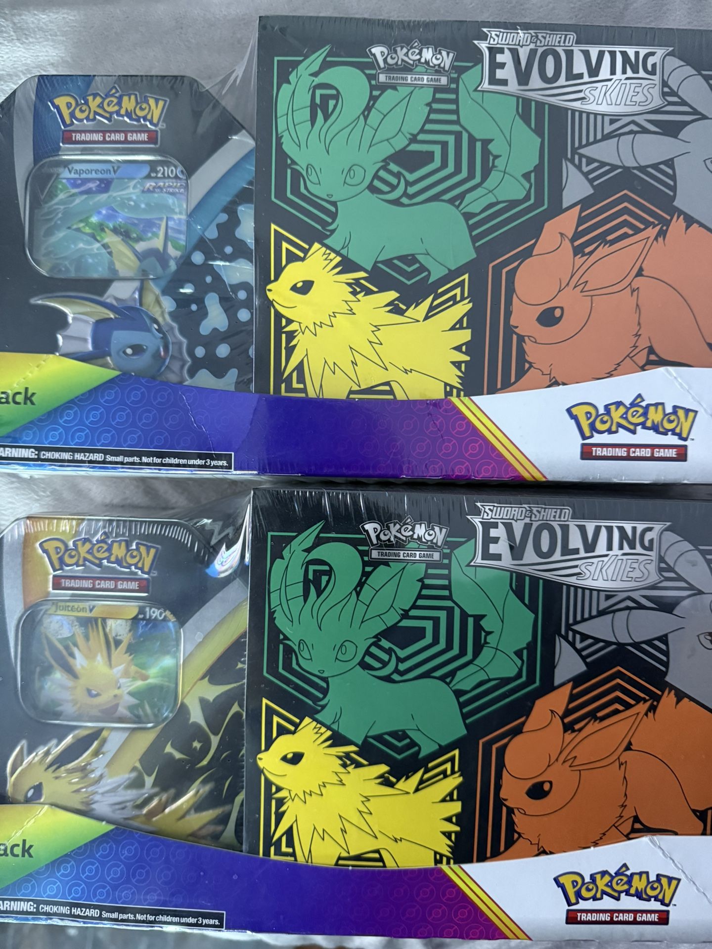 Pokemon Evolving Skies 