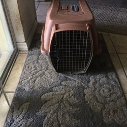 Dog Crate 16x24. $25