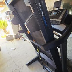 Nordictrack  Elite 3760 Treadmill 