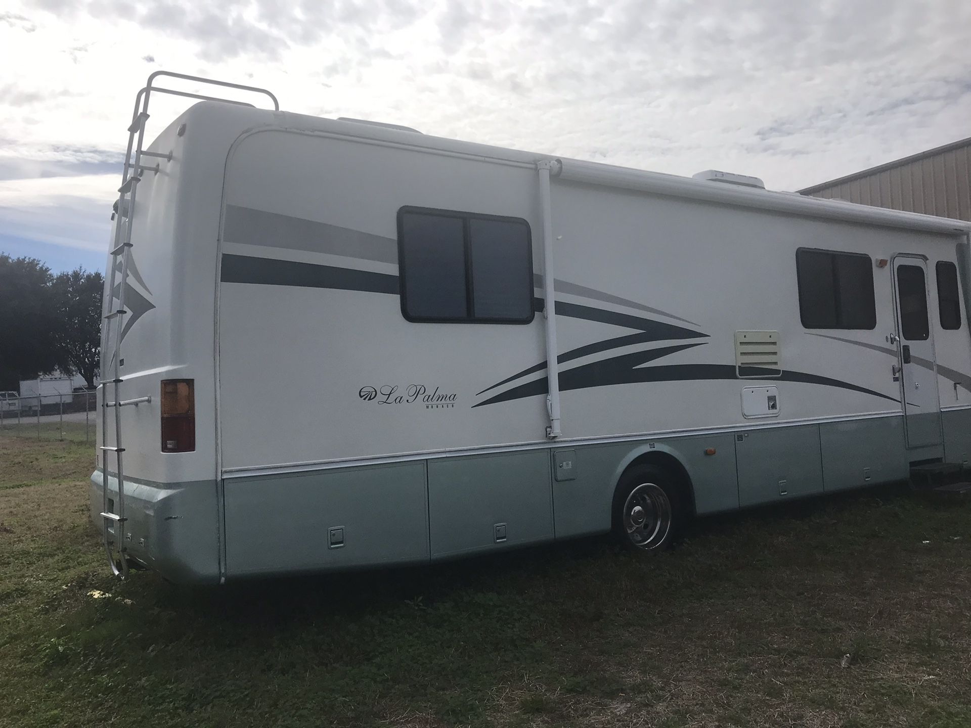 2000 Monaco La Palma 36 ft Class A RV for Sale in Ocala, FL OfferUp