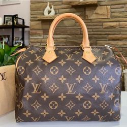 Auth Speedy 25 Louis Vuitton Brown Monogram