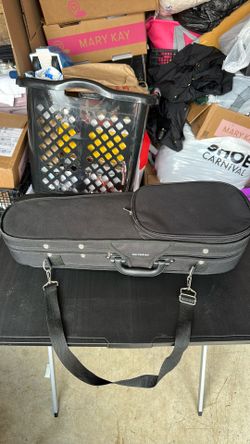 Makala ukelele with case