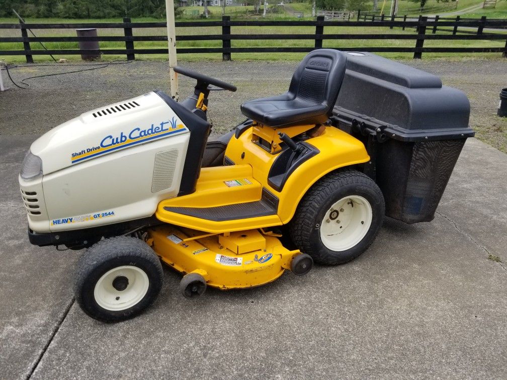 Cub Cadet, GT 2544 for Sale in Montesano, WA OfferUp
