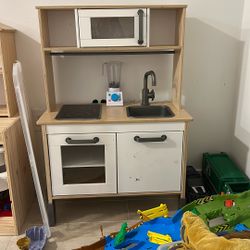 Free IKEA Play Kitchen
