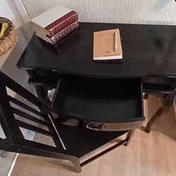 Vsnity Console With Chsir And Mirror Bundle