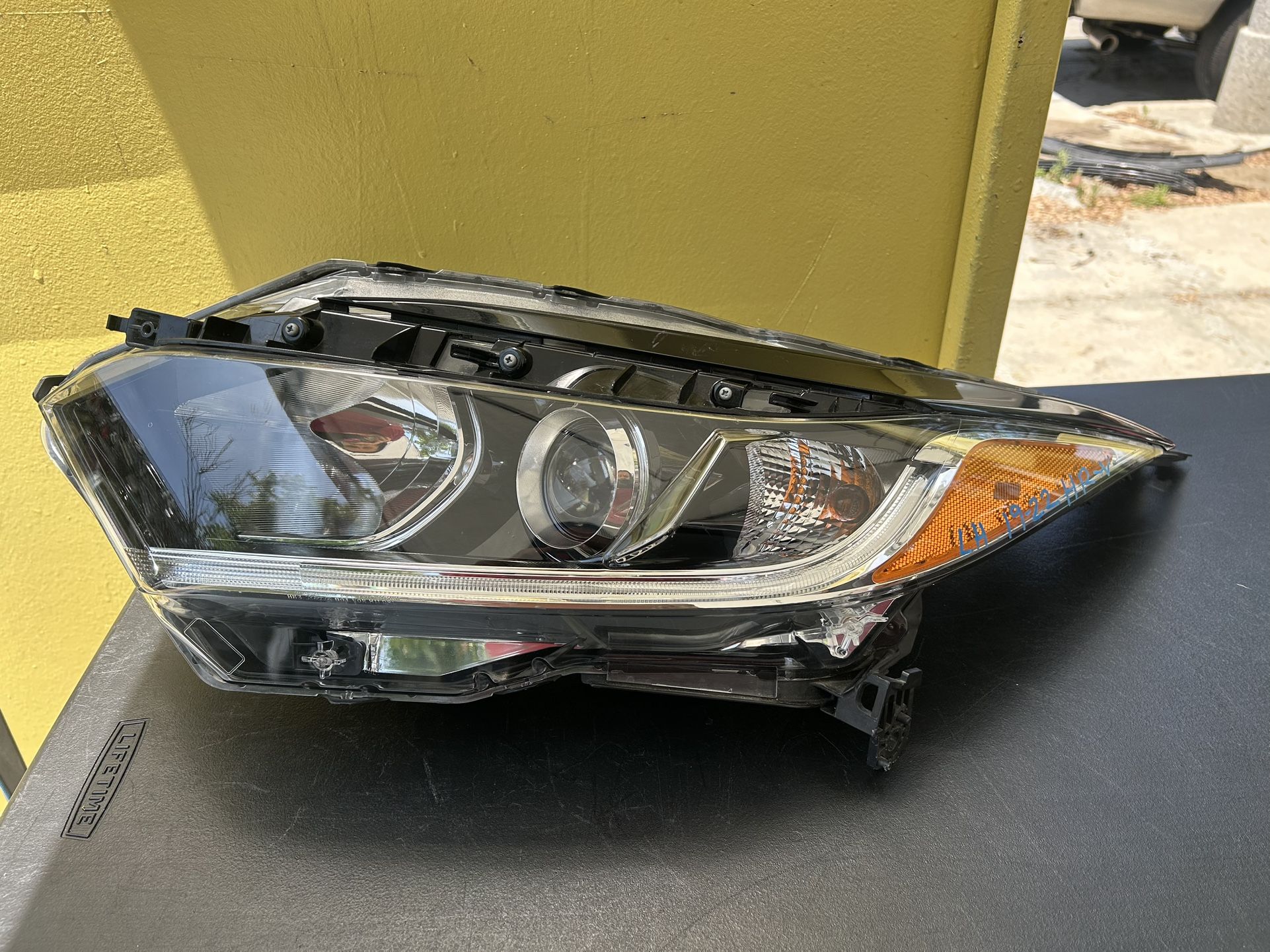 2019-2022 HONDA HR-V LH HEADLIGHT