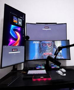 Dual 34” ultra wide 1440p monitors