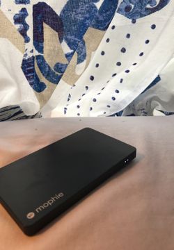 Mophie Mini portable charger bank