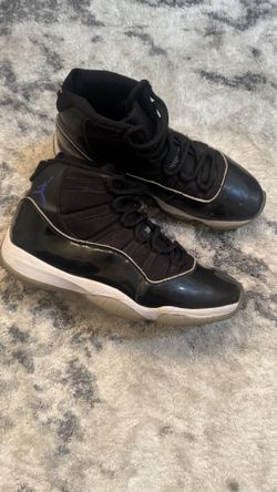 Jordan 11 Space jam