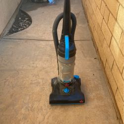 Bissell Power force Helix Vaccum