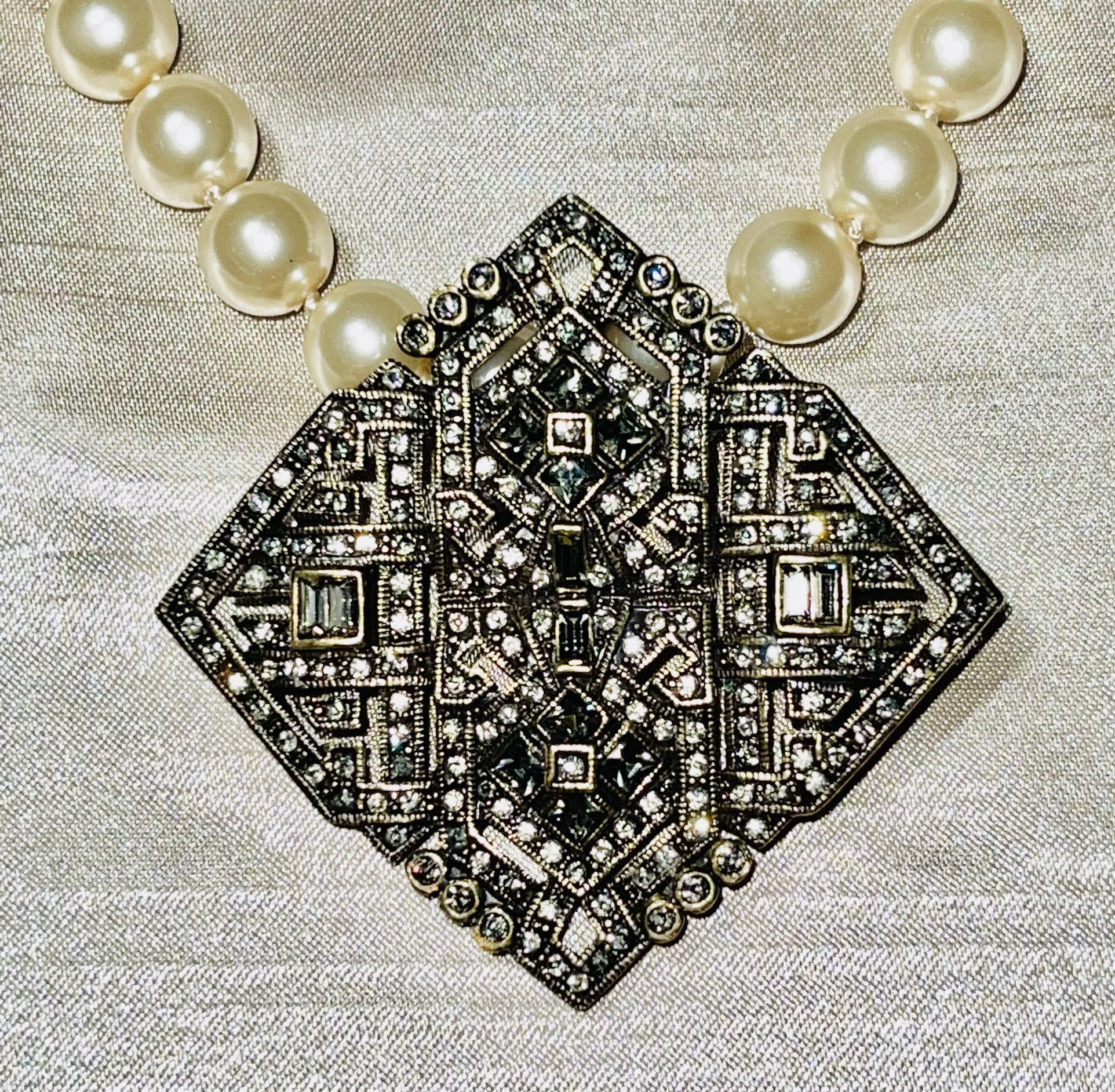 Heidi Daus Art Deco Choker with Swarovski Crystals And Beautiful Faux Pearls Choker