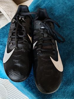 Nike Football Cleats Size 8