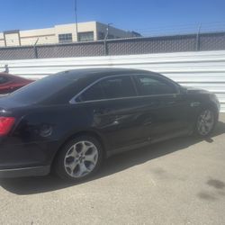 2013 Ford Taurus