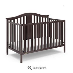 Graco Solano 5-in-1 Convertable Crib