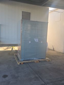 600 AMP Single Face Panel