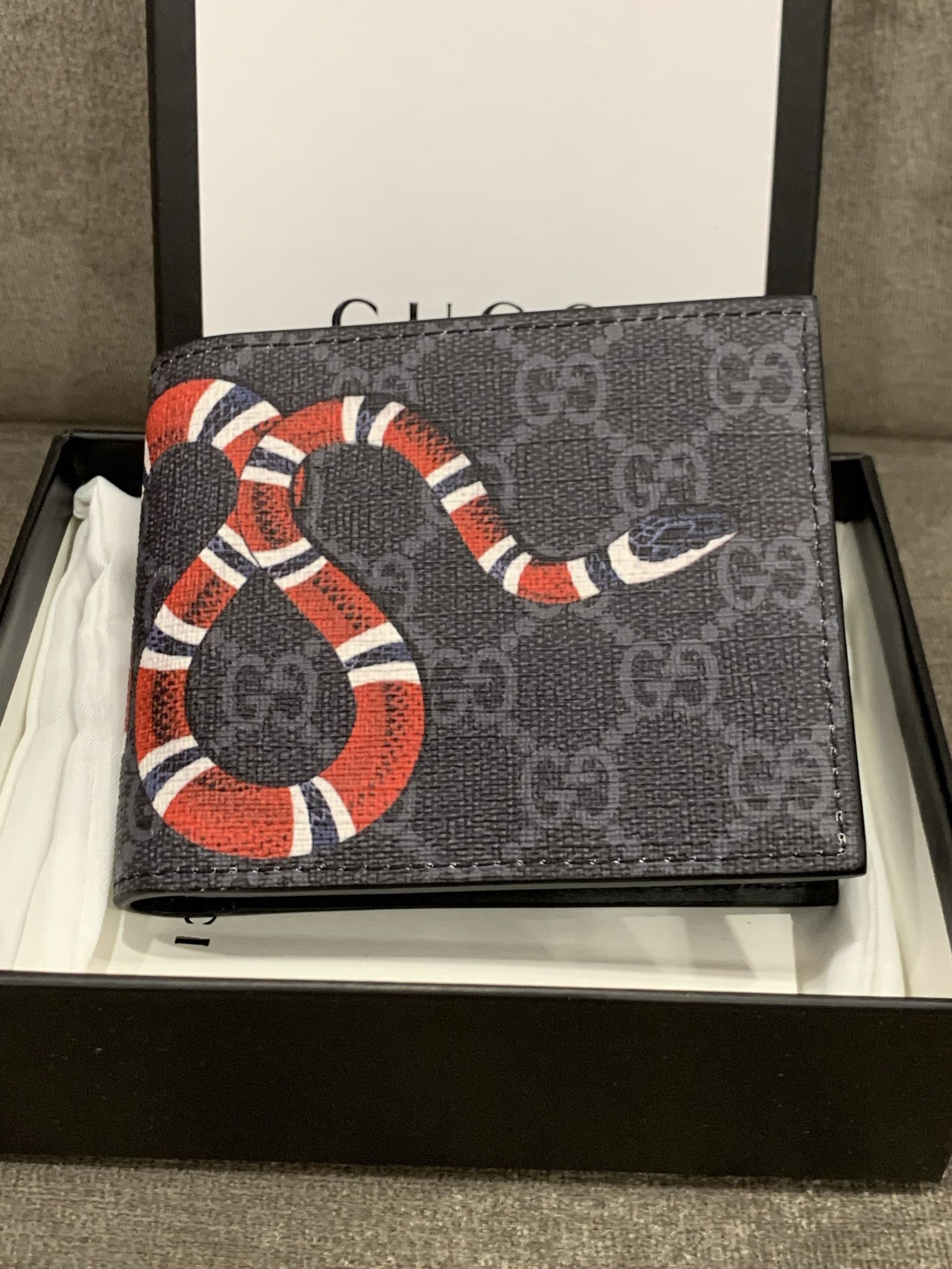Men’s Gucci Wallet