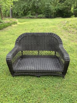 Outdoor Love Seat Pre-Owned