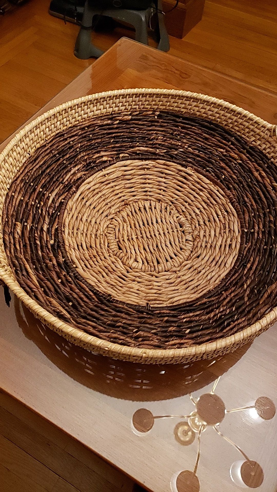 Basket/lower price was 20.00, now 10.00