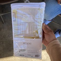 Cortinas De Abajo