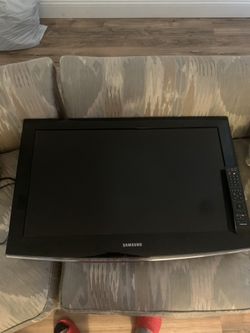 Samsung “32 Inch Flat Screen Tv