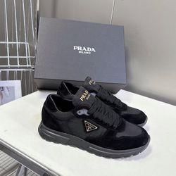 Prada shoes size womens 5.5-8 .5