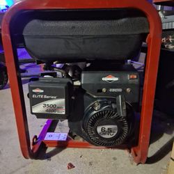 BRIGGS AND STRATTON ELITE Series Portable Generator