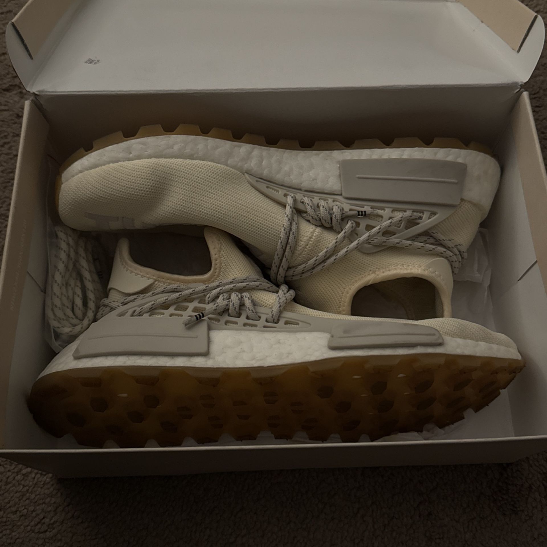 Used PHARRELL WILLIAMS NMD 