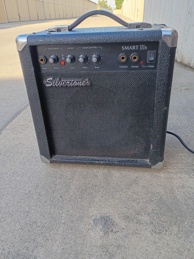 Guitar 🎸 Amplifier