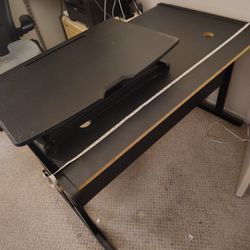 Computer Desk 49 X 31